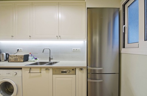 Ano Patisia Apartment | Maria's Place - One Bedroom Apartment, Sleeps 3