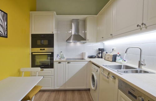 Ano Patisia Apartment | Maria's Place - One Bedroom Apartment, Sleeps 3