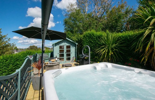 Llanbedrog House | Marian Graig - Two Bedroom House, Sleeps 2