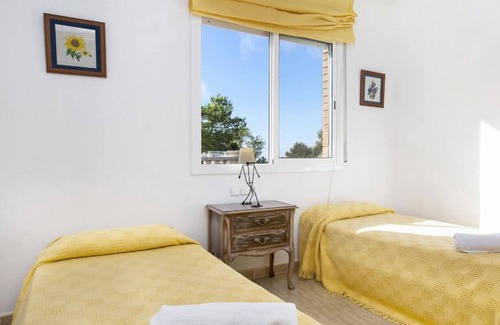 Lloret Blau Villa | (Marian) Villa with pool for 6.