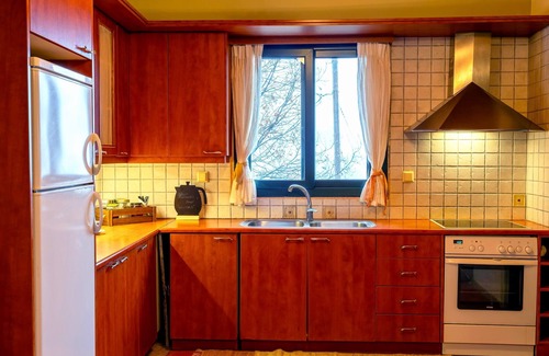 Terpsithea House | Marianda's House - Mountain Views & Rustic Charm