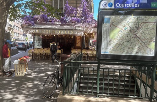 Faubourg-du-Roule Apartment | Marie Antoinette Garden - Arc de Triomphe Historical Paris Center