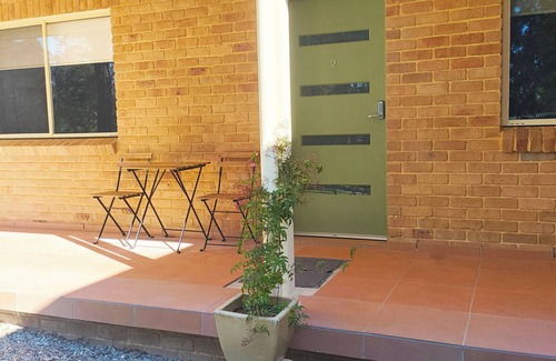 Falls Creek Villa | MarieBlue2-Pet Friendly-Spacious 1 Bed Unit-6 mins to Huskisson & Beaches
