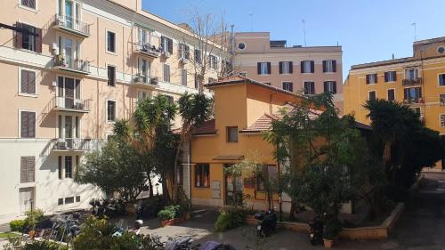 Quartiere XI Portuense Apartment | MariElu a Trastevere