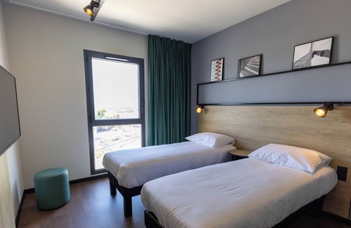 Marignane Hotel | Marignane