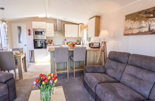 Runswick Bay Cottage | Marigold Lodge