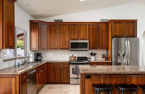 La Paz At Desert Springs House | Marilyn offers full relaxation nearby desirable shopping and entertainment