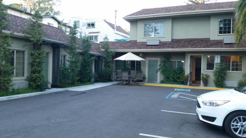San Rafael Hotel | Marin Lodge