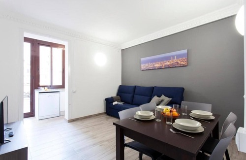 el Fort Pienc House | MARINA BUILDING! with communal roof terrace!