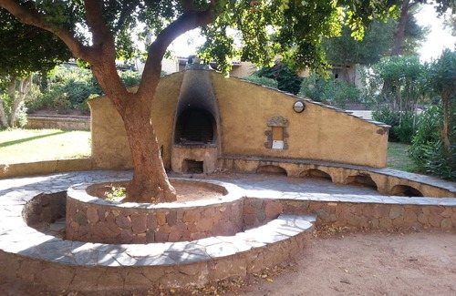 Marine de Saint Ambroggio Apartment | Marina De San Ambroggio: Studio - LumioHouse with character