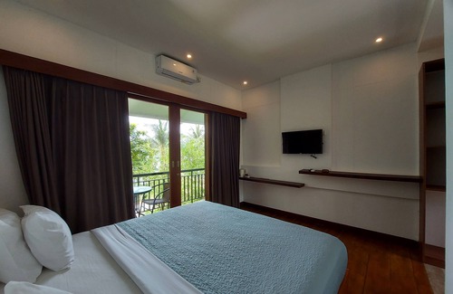 Gili Gede Hotel | Marina Del Ray