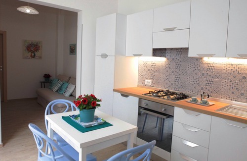 Marina di Ragusa Apartment | MARINA DI RAGUSA HOUSE BLUMEDITERRANEO ACCOMMODATION COBALT CIN IT088009C2LHLL9L5W;