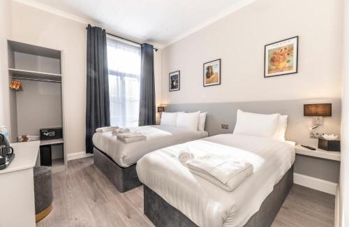 City of Westminster Hotel | MARINA HOTEL London