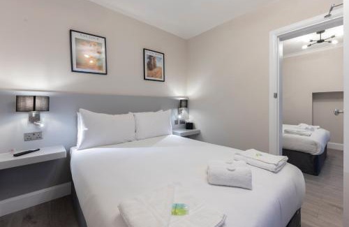 City of Westminster Hotel | MARINA HOTEL London