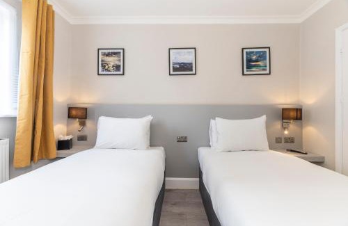 City of Westminster Hotel | MARINA HOTEL London