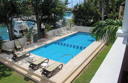 Puerto Aventuras Apartment | Marina Turquesa, a charming 2 BR, 2 Baths condo in the heart of Puerto Aventuras