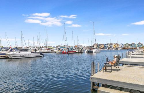 Geographe House | Marina View Port Geographe with WiFi