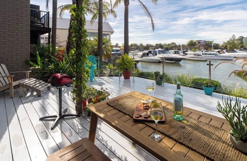 Patterson Lakes House | Marina Views Absolute Waterfront
