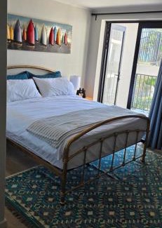 Redhill Apartment | Marina Views Simon's Town