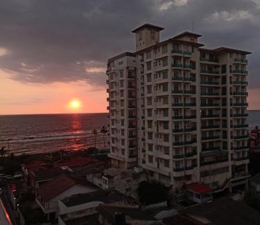 Wellawatta North Apartment | Marine Breeze Residencies Colombo