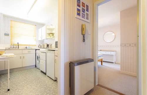 Leven Apartment | Marine Park (No 12)