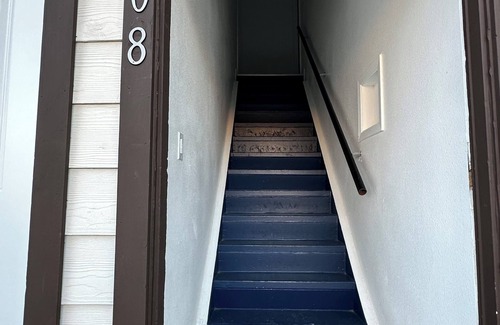 Central Arlington Apartment | Mario & Marvel Game Oasis W Basketball by Stadium