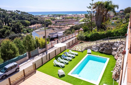 Santa Susanna House | Mario, sea views, private pool, billiards, ping pong