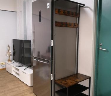 Pori Apartment | Marivas, 2 bedroom apt, free parking & WiFi