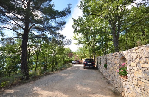 Bauduen Apartment | 'MARJOLAINE' Gite T2/VIEW OF THE LAKE 200 m away from the beaches