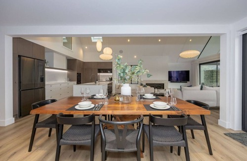 Wanaka House | Marjon Peak Retreat Wanaka