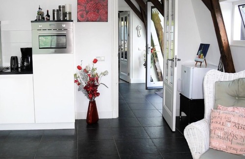 Bovenkarspel House | Markermeerlogies" half-timbered house