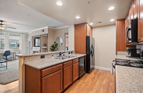 Reno/Tahoe Airport Apartment | Marketing in Reno With 2 Bedrooms and 2 Bathrooms