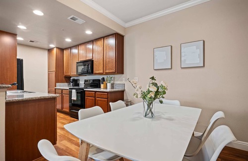 Reno/Tahoe Airport Apartment | Marketing in Reno With 2 Bedrooms and 2 Bathrooms