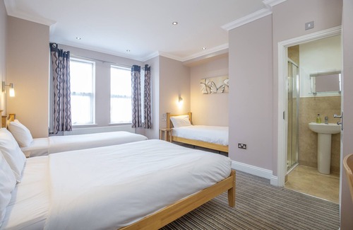 Norwich Hotel | Marlborough Hotel