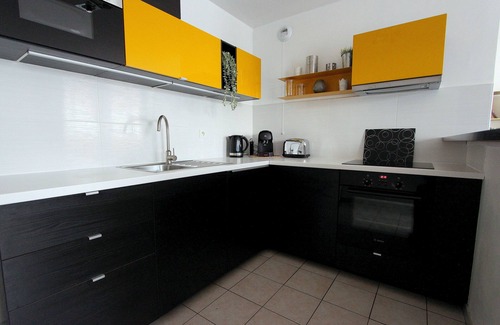 Serris Apartment | Marne la Vallée, apartment 4 people, in the center of Val d'Europe.