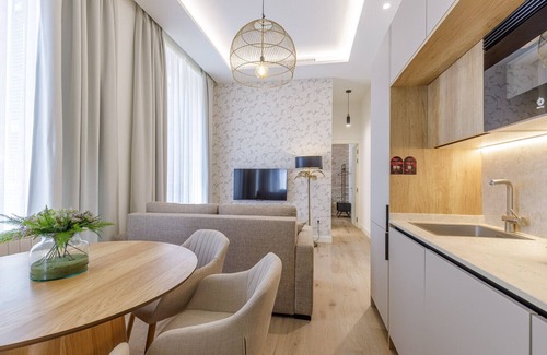 Centro Apartment | Marqués de Velazquez 2B
