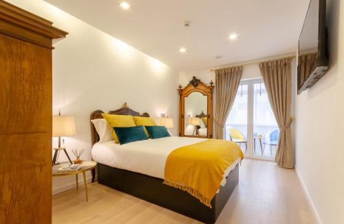 Santo Antonio Apartment | Marques de Pombal Prime by Homing