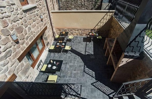 Molinos de Duero Cottage | Marriage room with extra bed 3 people