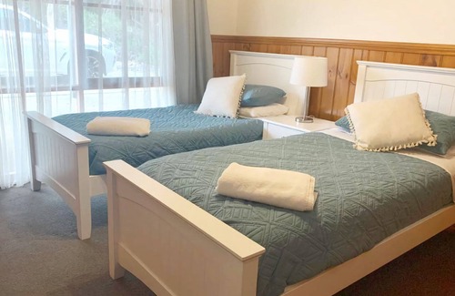 Marengo House | Marriners Apollo Bay Cottages