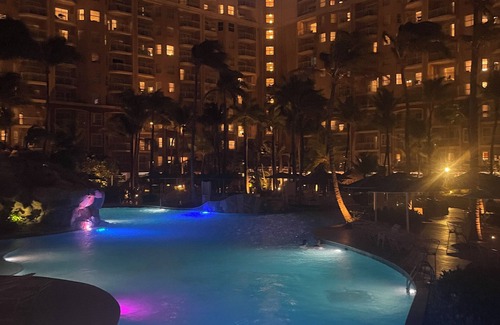 Palm Beach Hotel | Marriott Aruba Surf Club Studio with 1 Bed and 1 Sofa Bed, August 9-16, 2026