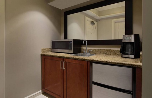 Central Beach Villa | Marriott's BeachPlace Towers (1 Bedroom)