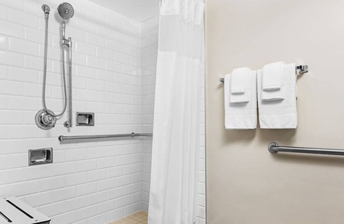 Williamsburg Resort | Marriott's Grande Vista Studio: Your Orlando Oasis for Family Fun and Relaxation