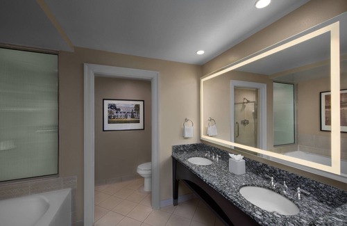 Myrtle Beach Hotel | Marriott's OceanWatch at Grande Dunes