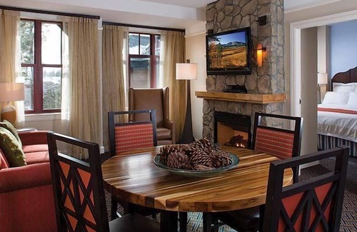 South Lake Tahoe Villa | Marriott's Timber Lodge 1 Bedroom Villa-New Years Week 52-At Heavenly Gondola