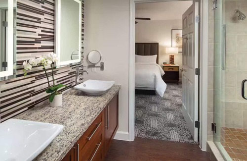 Palm Desert Hotel | Marriott Shadow Ridge Enclaves- ONE BEDROOM FULL KITCHEN- Full Resort access