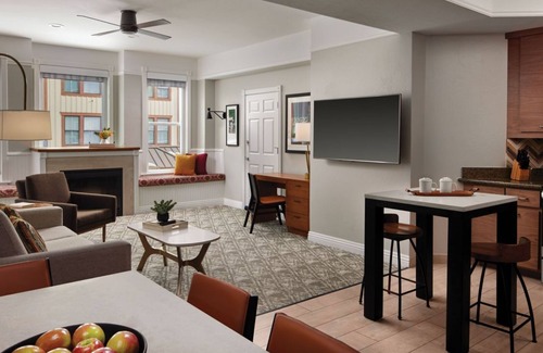 Downtown Park City Cabin | Marriott Summit Watch Resort. Sleeps 8, Enjoy Sundance Film Festival, 2026.