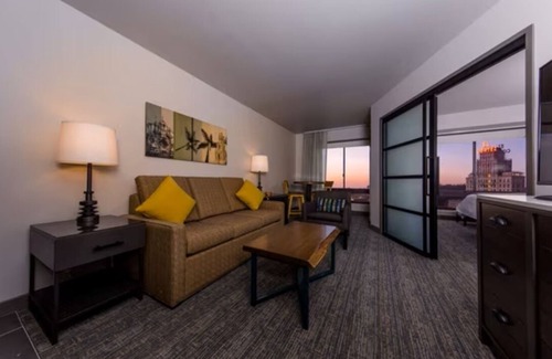 Civic Core Apartment | Marriott Vacation Club 4, San Diego - Comicon 2025