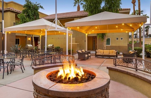Palm Desert Apartment | Marriott Villas 1 studio with fitness room and AC