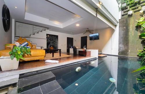Kartika Plaza Villa | Mars - 2br pvt pool villa in kuta by iLys Collection