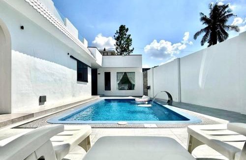 Taman Teh Teng Seng Villa | Mars1 Private Pool Homestay